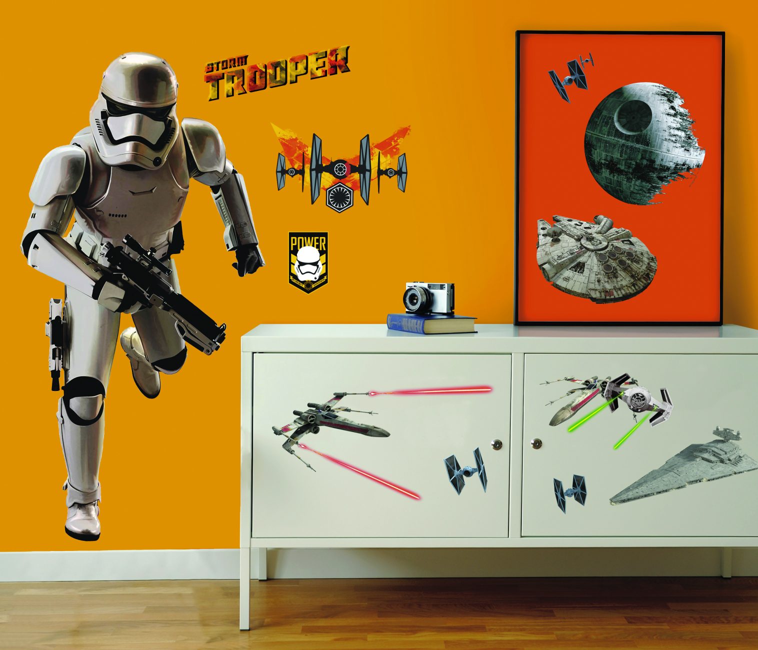 YWDB86StarWarsVIIStormTrooper