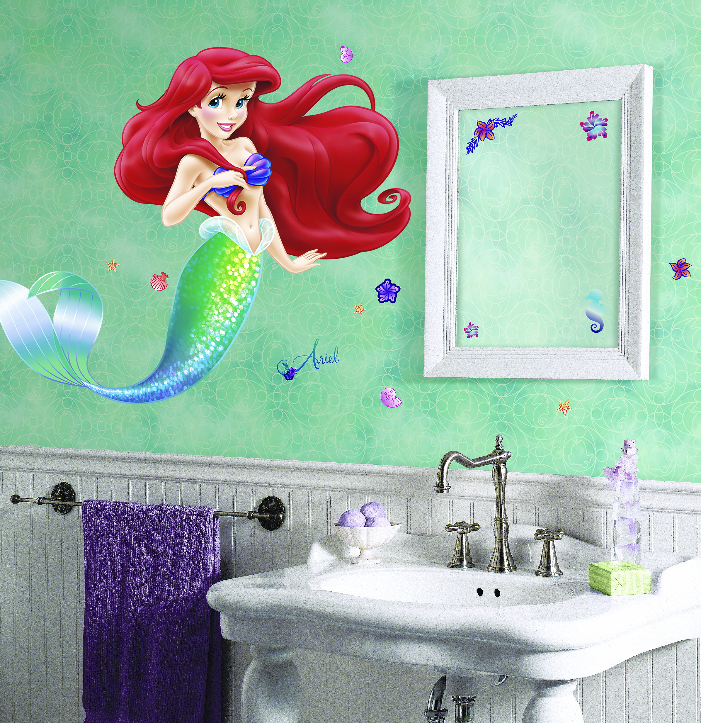 YWDB86TheLittleMermaidGiantDecal